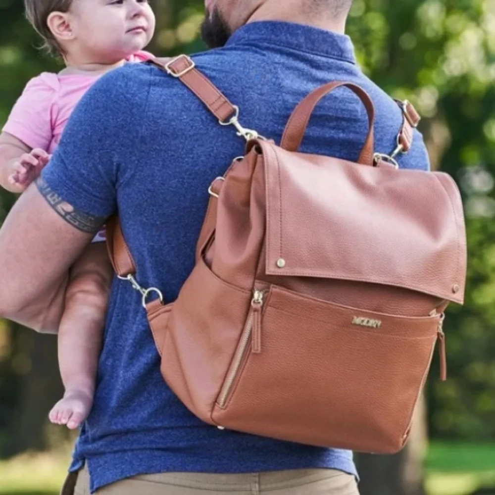 Diaper bag - Picture 1 of 10